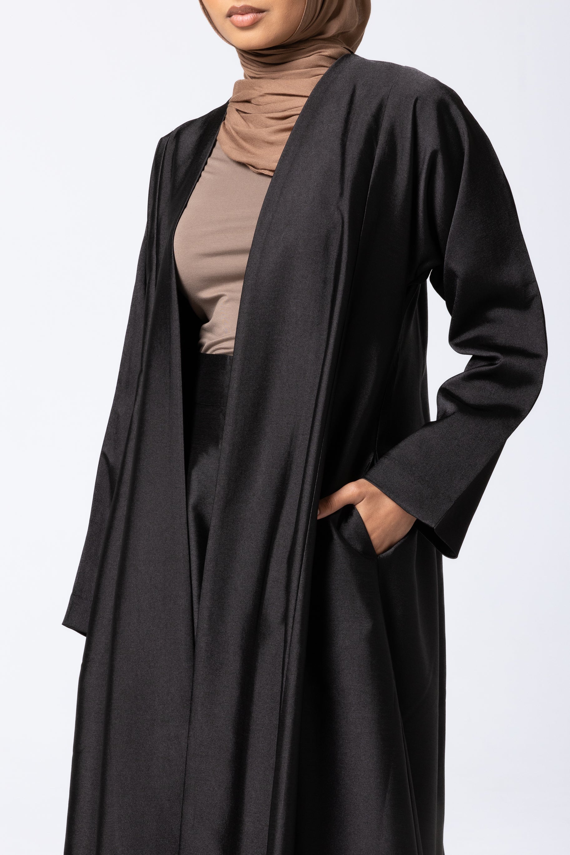 Astra Open Abaya - Black - Image 4