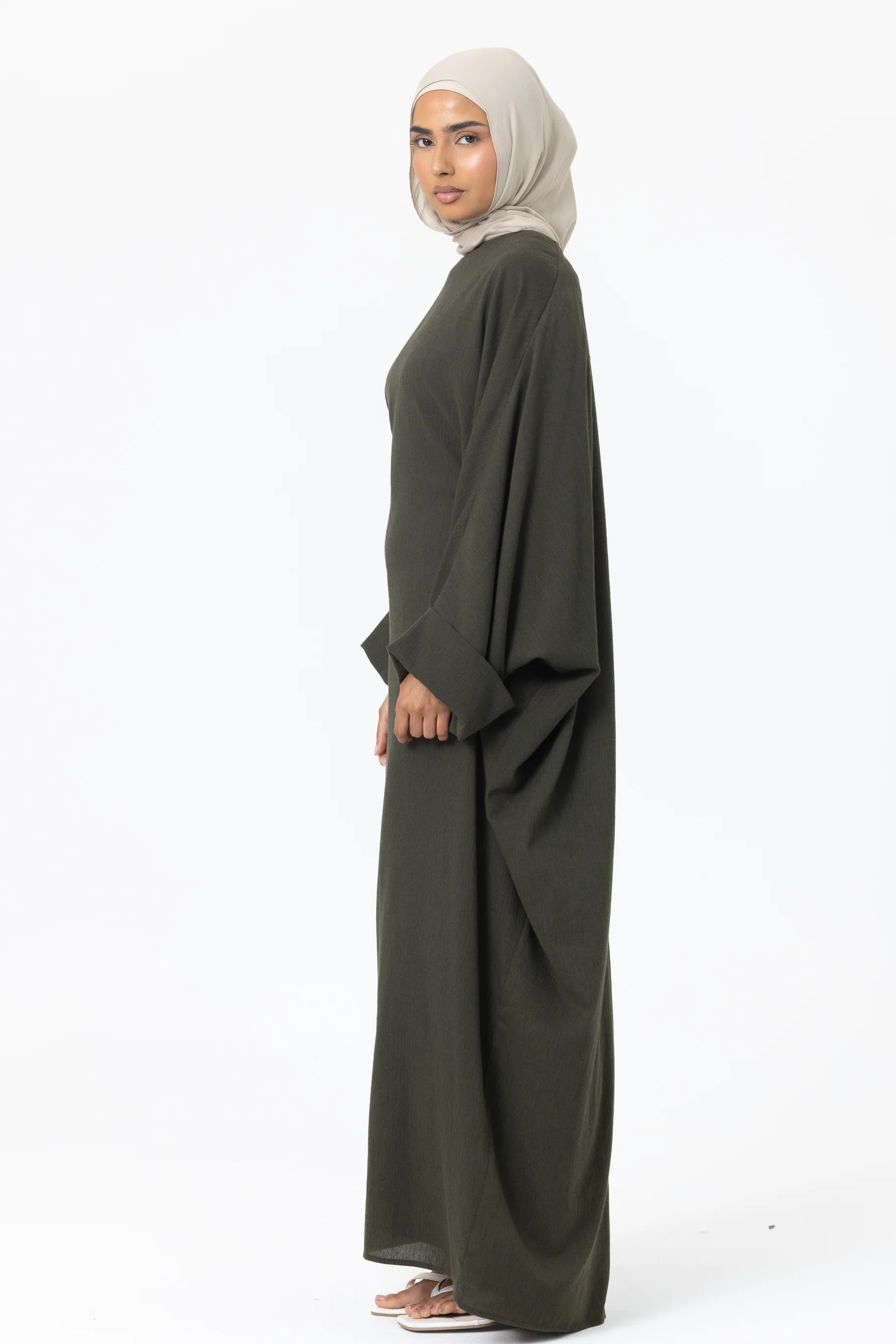 Crinkle Batwing Abaya - Moss - Image 3