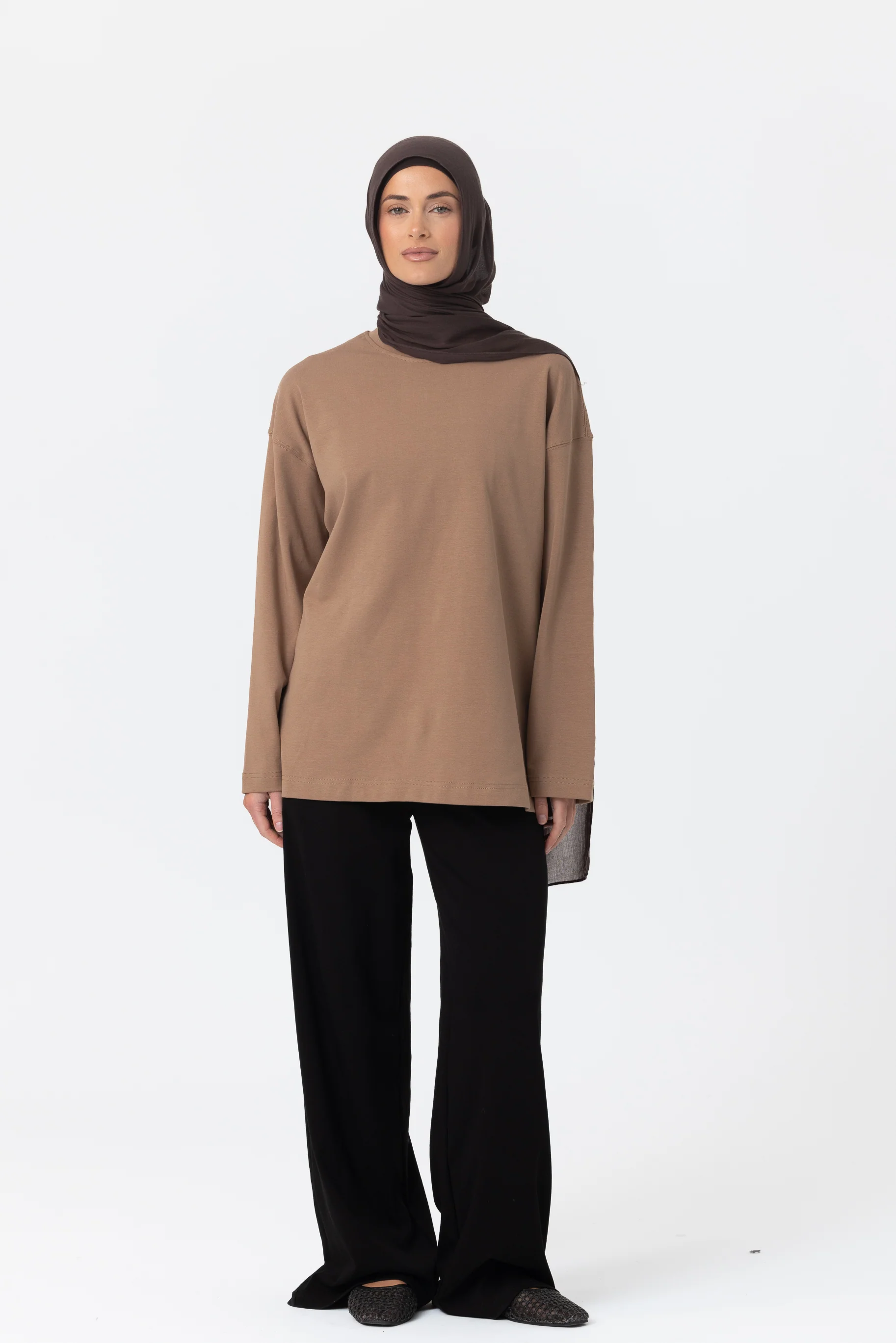 Everyday Relaxed Top - Walnut - Image 3