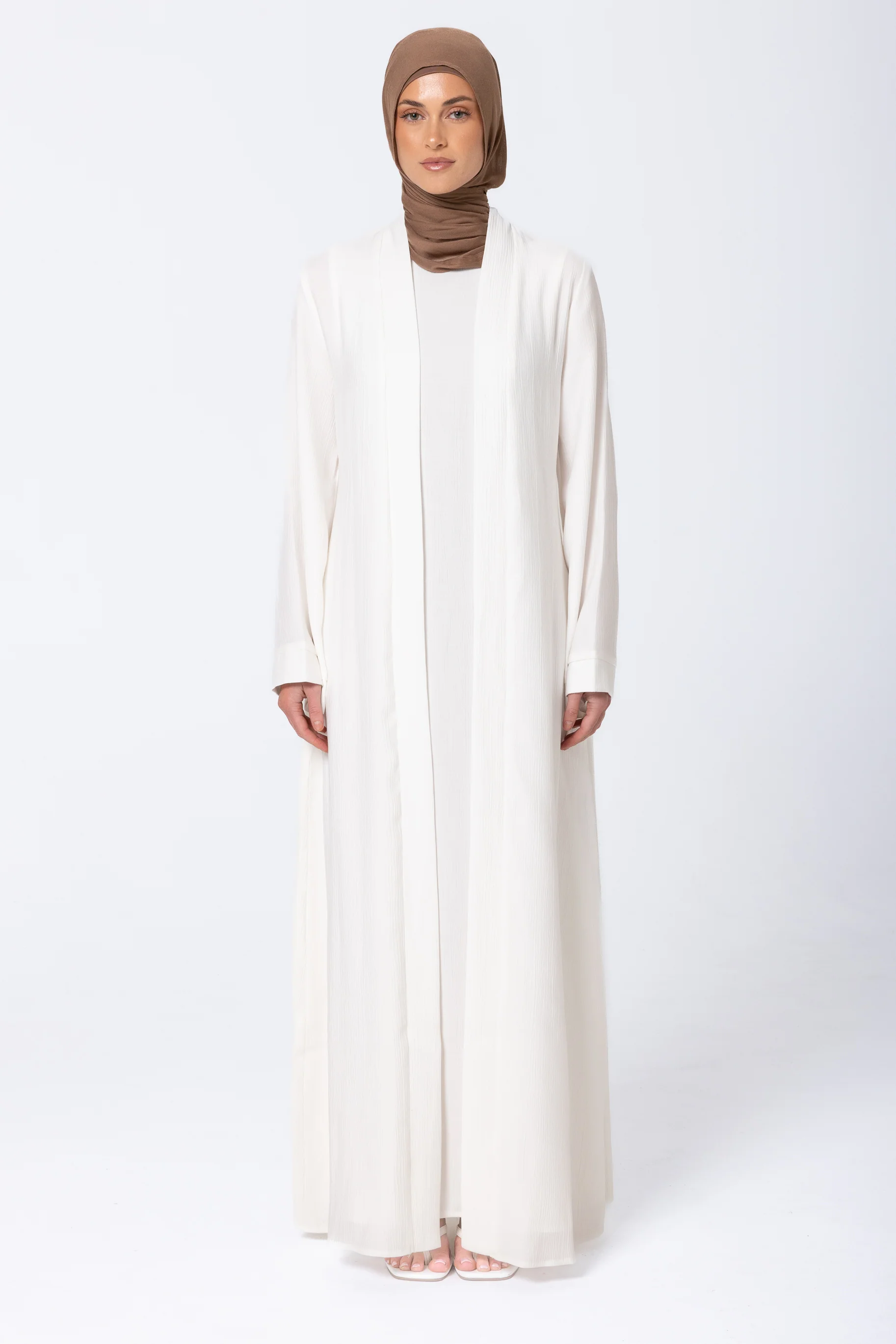 Leen Open Abaya Set - White - Image 4
