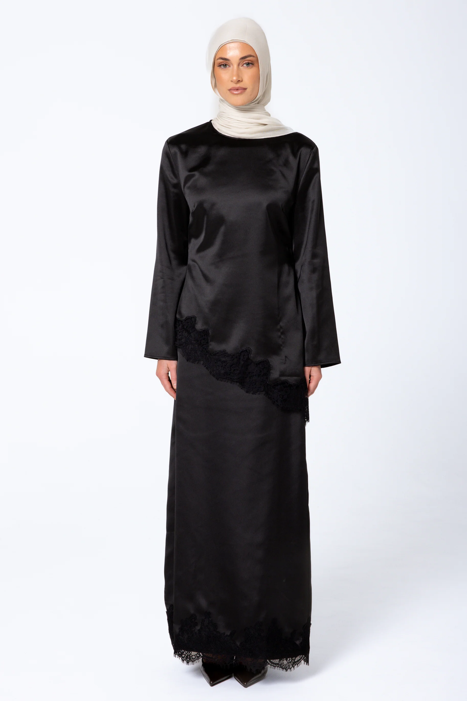 Sabrina Lace Detail Skirt - Black - Image 2